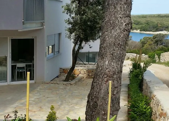 Rina Deluxe Apartamento Šimuni