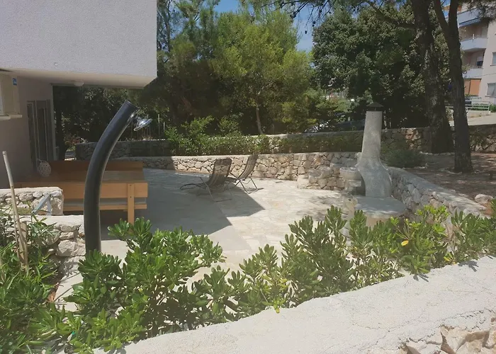 Apartamento Rina Deluxe Šimuni