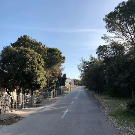 Rina Deluxe アパート *